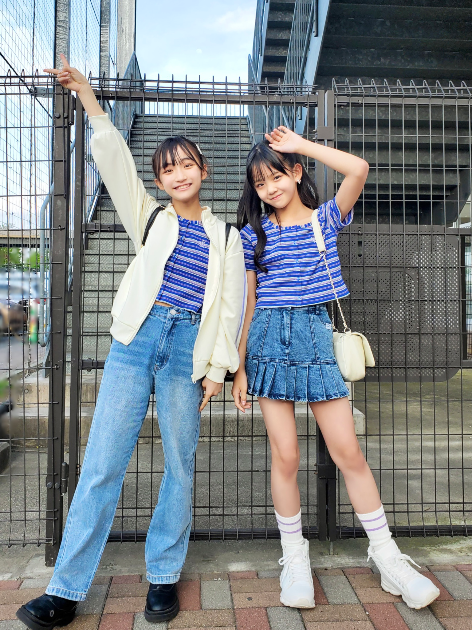 山腰理紗☆ブログ】春休みは彫刻の森美術館へ🌸 リンカちゃんと双子