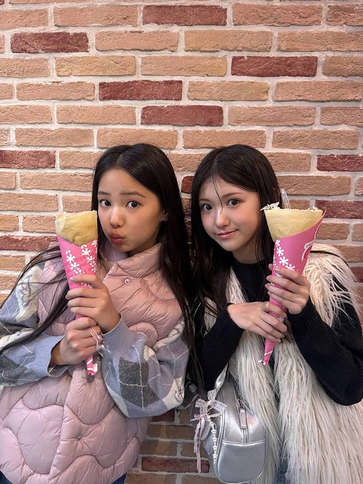 ニコ☆ページ 桃瀬 りむ☆ブログ】お年玉でラブandベリーグッズをゲット🧡🌈冬