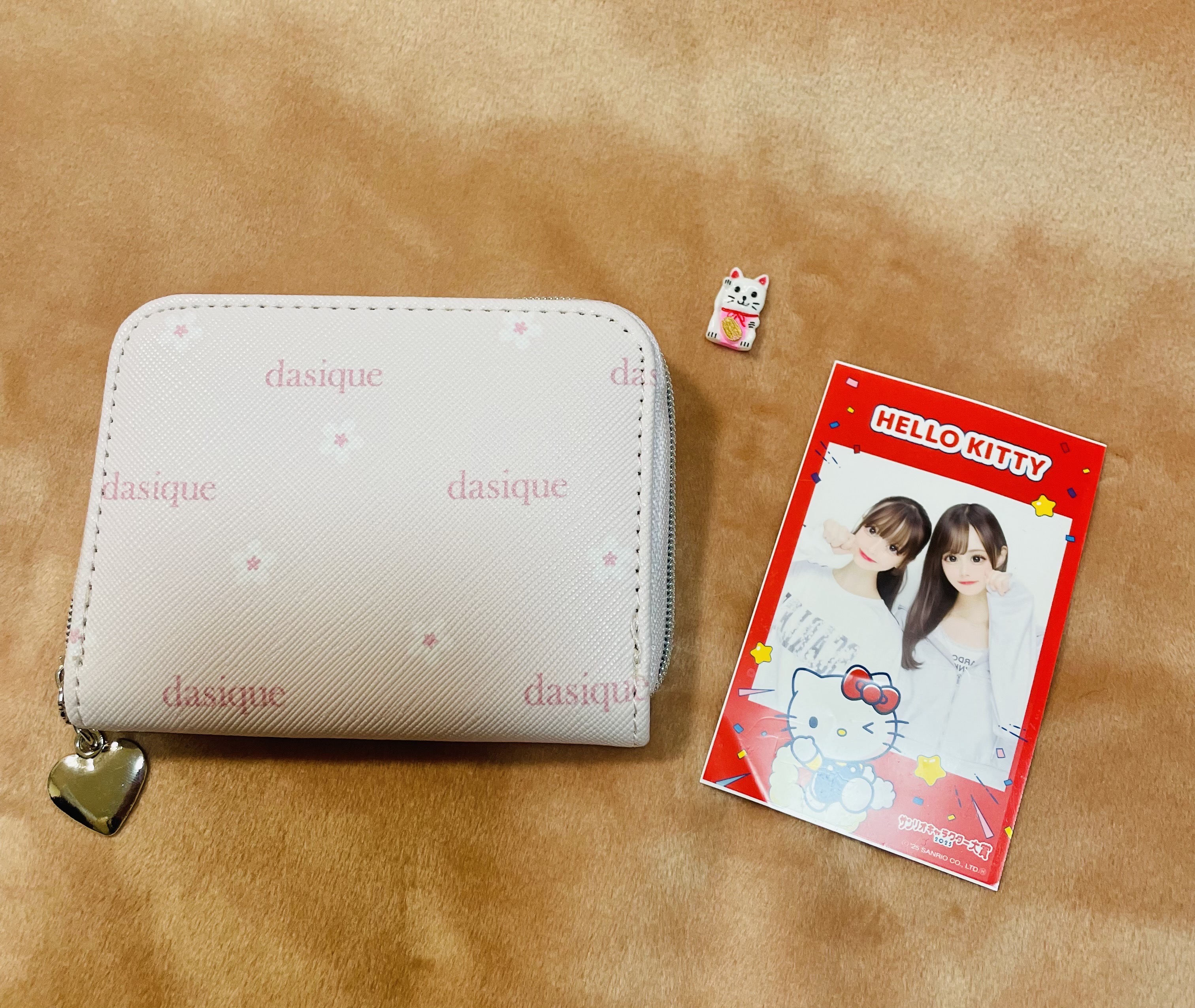 春号ふろくはdasiqueミニさいふ！】中学生モデルのリアルおこづかい