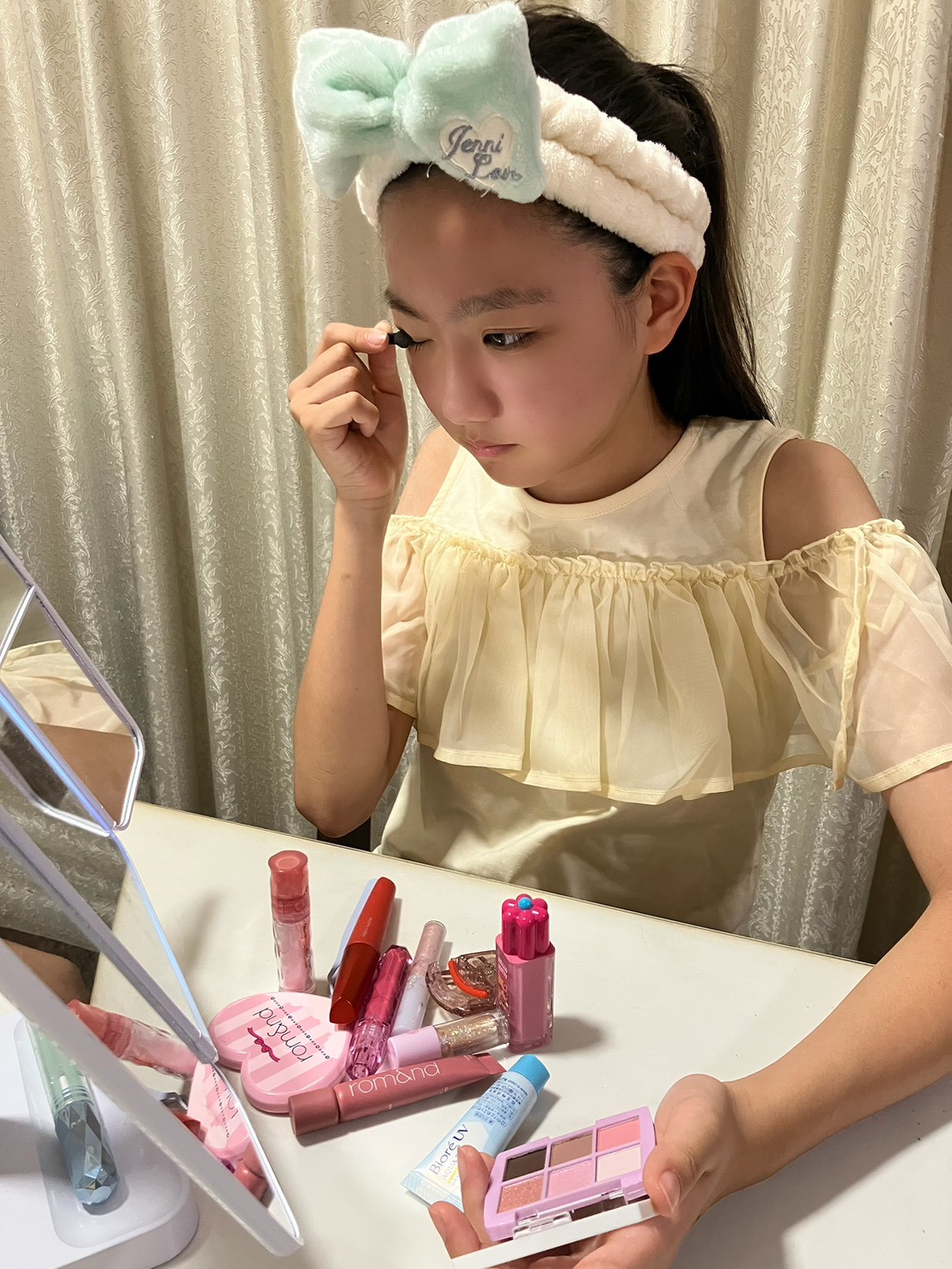夏号ふろく】SAMANTHAVEGAの6色アイシャドウパレット＆リップグロスで